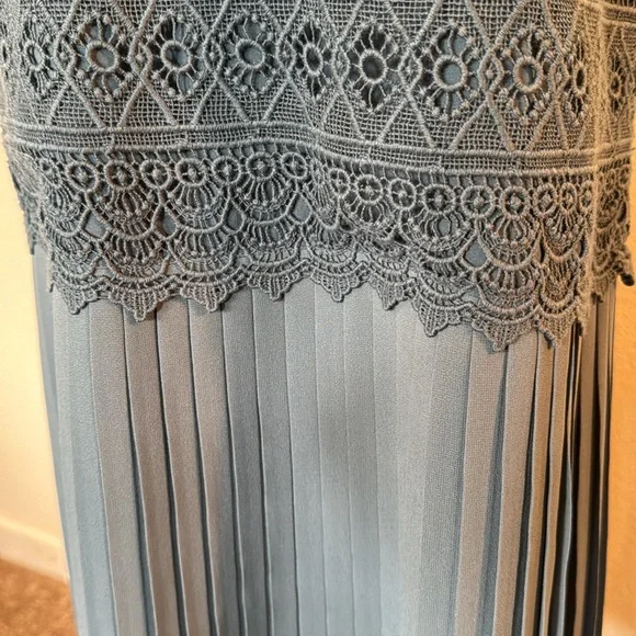 Loft Drop-Waist Dress - Picture 4 of 12